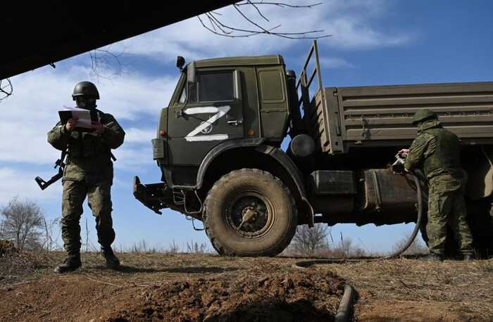 Найбільший постачальник військових вантажівок в РФ заявив про багатомільйонні збитки