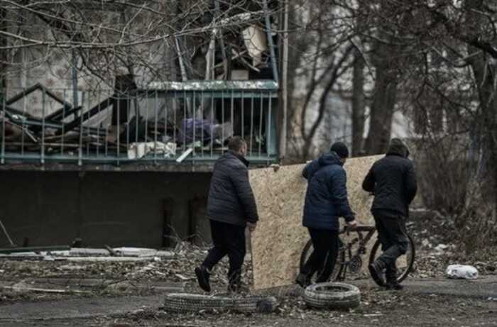 На Донеччині залишаються близько 304 тисяч цивільних