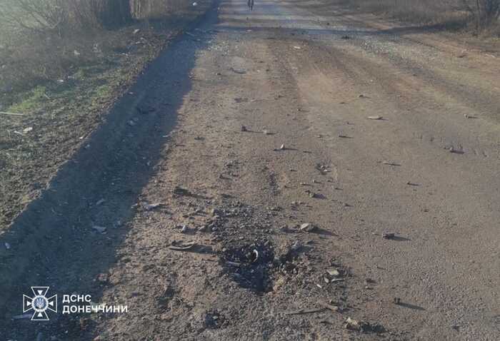 На Донеччині ворожий дрон атакував рятувальників