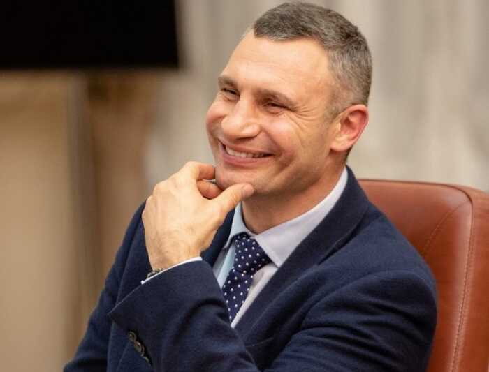 Від жигулів до люксу: Якими автомобілями користуються мери міст України
